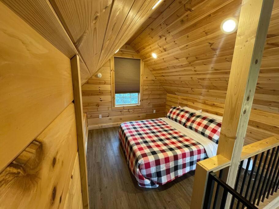 Cozy 1 Bedroom Cabin In The Heart Of Jonesborough Εξωτερικό φωτογραφία